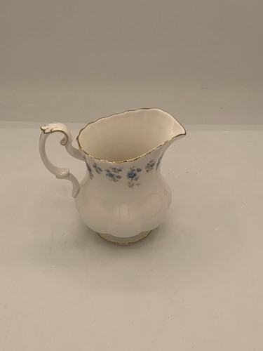 Royal Albert Memory Lane Milchkännchen 4 1/2" 8 Unzen blaue Blumen Englisch Bone China - Bild 4 von 6