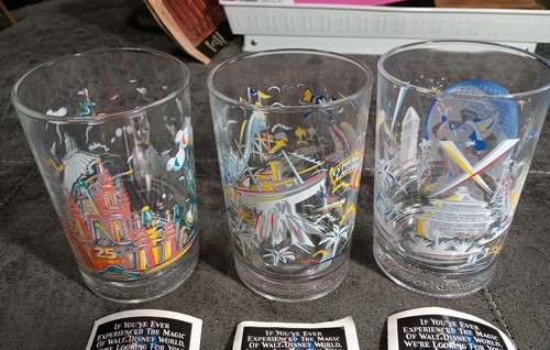 VINTAGE Disney Glasses (Set Of 3) 25th Anniversary - Mickey, Goofy, Donald - 5" - Bild 4 von 18