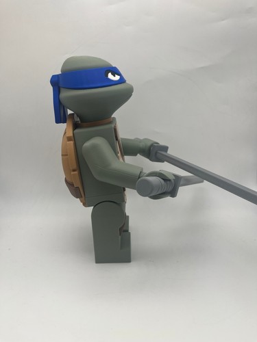 3D Printed Leonardo Large Scale 8.5"- 9.5" Minifigure - Picture 3 of 6