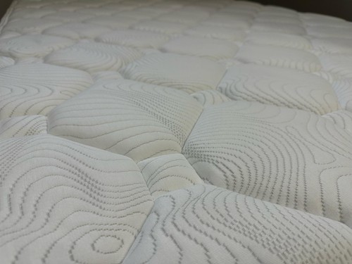 Sealy Advantage Alston Pillow Top Mattress 5FT Kingsize RRP £949 - Picture 8 of 10