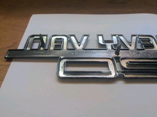 Insignia emblema de metal OEM CHEVY VAN 20 G20 14060364 14052242 15640709 - Imagen 10 de 13