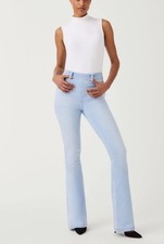 Spanx Jeans Womens Medium Tall Flare Pull On Retro Light Wash Stretch Casual