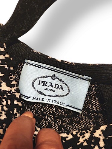 Prada 2015 Black/ White Wool Blend DesignerSleeveless Knit Fit+Flare Dress sz 40 - Picture 3 of 7