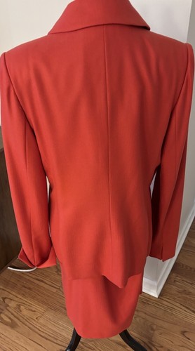 Vintage Bill Blass 2 Piece Suit -Blazer & Skirt Set in Burnt Orange Size 12 - Picture 4 of 9