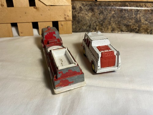 Lot of 2 Vintage Tootsie Toys Emergency Vehicles for Parts or Repair - Picture 4 of 8