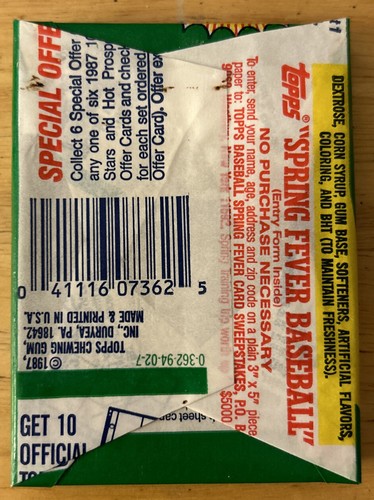 1987 Topps Baseball Card Wax Pack Bo Diaz Reds Catcher Showing On Top Front - Picture 2 of 3