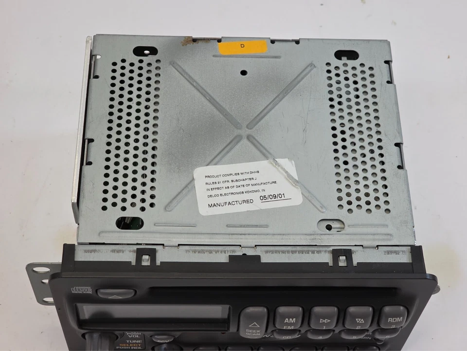01-05 Pontiac Grand Am Monsoon Cd Radio - READ DESC. CODE NEEDED - Image 3 of 4