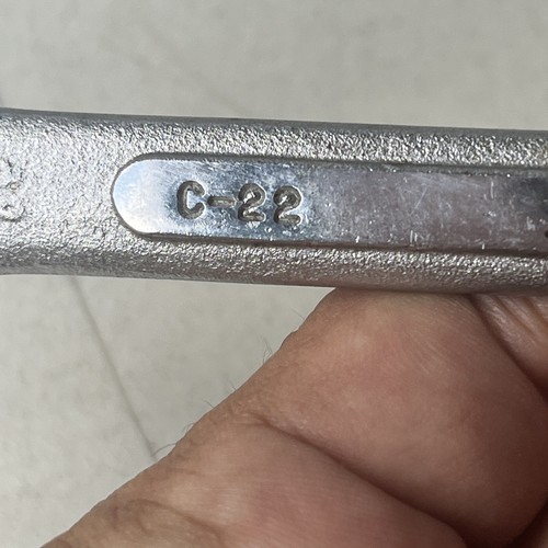 S-K TOOLS COMBINATION WRENCH C-22, 12 POINT, 11/16" USA  (t27) - Picture 3 of 5
