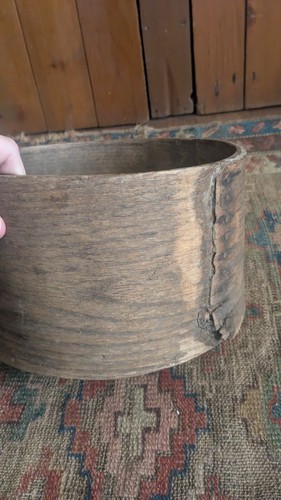Antique Early Primitive Wood Stenciled 8Qt Grain Measure Bucket 12" Signed Frye - Picture 6 of 10