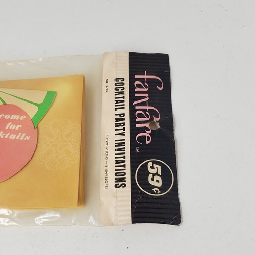 De Colección Años 60 FanFare Cóctel Fiesta Invitaciones Paquete Sellado de 8 Aceitunas Troqueladas Desteñidas - Imagen 2 de 6