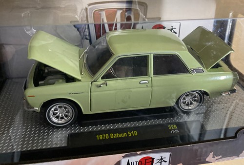 M2 Machines 1970 Datsun 510 S26 Walmart only limited of 4180 pieces worldwide - Picture 2 of 8