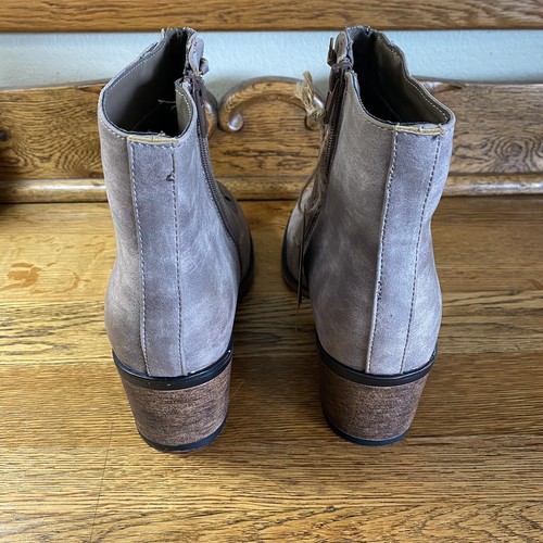 Vintage 93 Womens Ella Ankle Boots Sz 10 Taupe Faux Leather Zipper Heeled New - Picture 4 of 13