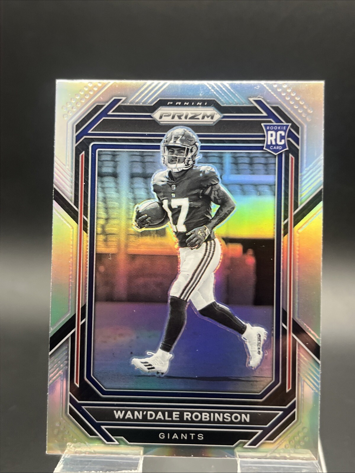 2022 Panini Prizm - Rookie Variation Silver Prizm #315 Wan'Dale Robinson (RC)