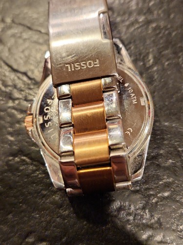 Fossil ES2787 Women's Stainless Steel Rose Goldtone Quartz Watch (New Battery) - Picture 7 of 7