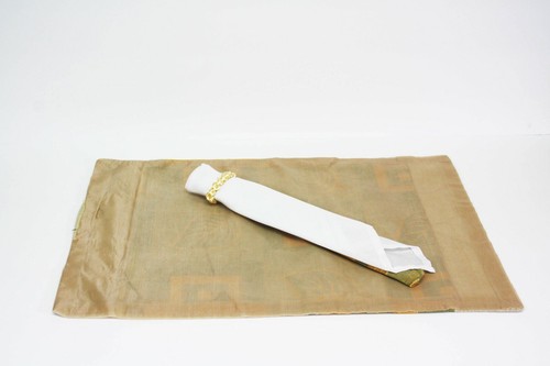 Oriental Placemat Set NEW with Chopsticks and Napkins Set of 6 - Picture 3 of 4