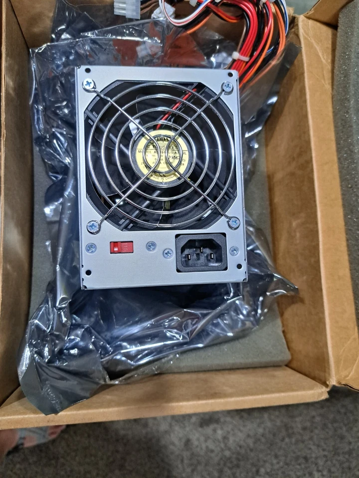 COMPAQ SPS POWER SUPPLY New 220W 12V 277979-001 - Image 2 of 4