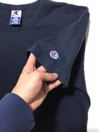 VTG CHAMPION EMBROIDERED “SPELL OUT C” NAVY BLUE MENS GRAPHIC T-SHIRT SIZE: L - Picture 4 of 6