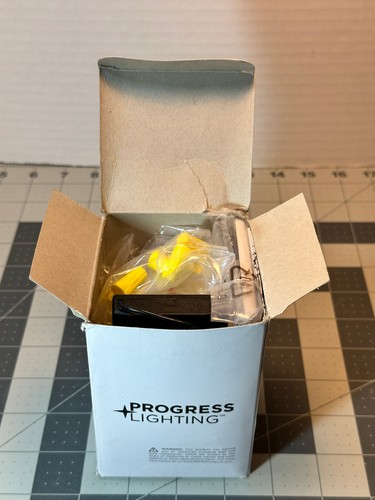 PROGRESS LIGHTING P2665-30 UNIVERSAL 3-SPEED CEILING FAN/LIGHT WALL SWITCH WHITE - Picture 9 of 17