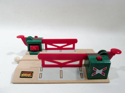 brio magnetic crossing