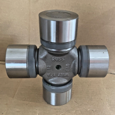 GWB/Spicer Universal Joint GWB W157 17 A 12 2055 57mm x 158