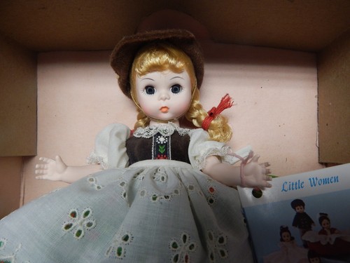 Vintage 80's Madame Alexander Little Women "Austria" # 598 Original Box - Picture 2 of 3