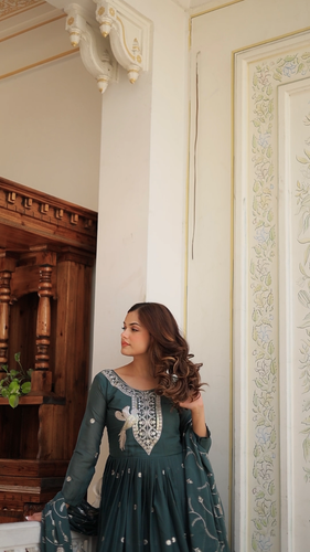Gown Pakistani Wedding Dress Salwar Kameez Ready To Wear Suits Indian Party New - Video 1 of 1