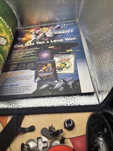 Nintendo Power Magazine: The Future of Handheld Games - With Poster / CB - Picture 12 of 13