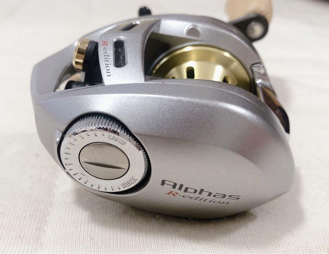 Daiwa Alphas 103 TYPE-F リール Pre-Owned Daiwa Alphas 103 Type-F Casting Reels - Angler's