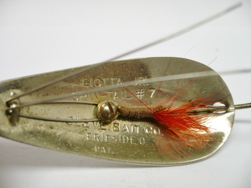 Vintage 1950's Fishing Lure Liotta Jr. Spin Tail #7 Cleve Bait Co. Erieside Ont - Picture 3 of 5