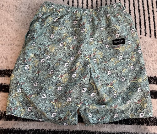 RIPNDIP Nermal Gato Floral Diseño Hoja Cordón Tabla Pantalones Cortos Natación Medianos - Imagen 2 de 4