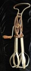 Vintage Cast Iron & Metal Egg Beater Taplin Mfg. New Britain, Works! 1904 Patent — photo 1