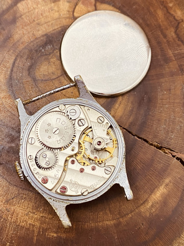 Pobeda Red 12 USSR watch 1MCHZ vintage , Soviet Mechanical Watch cal. 2602 #7505 - Picture 11 of 23