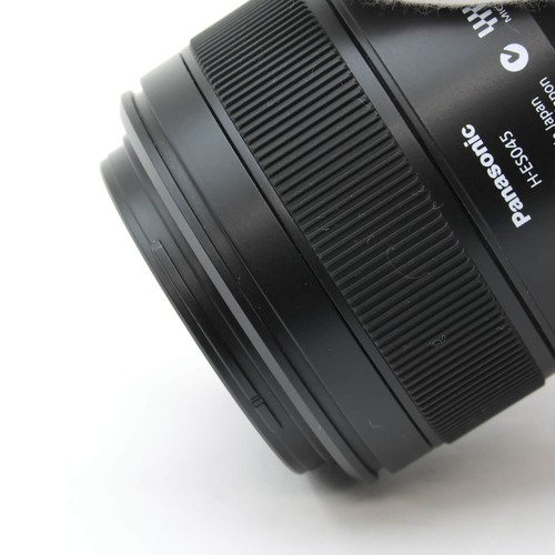 Panasonic LEICA DG MACRO-ELMARIT 45mm F2.8 ASPH MEGA OIS #254 - Picture 9 of 12