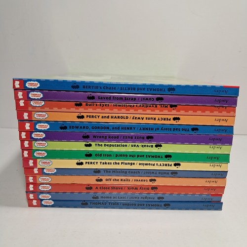 Thomas und seine Freunde Club 2 Bücher in 1, Set mit 14 Büchern = 28 Geschichten - Bild 4 von 6