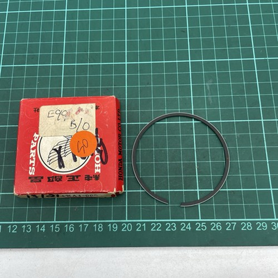 #ad #ad 130A1 KA4 003 13121 KA4 003 Genuine Honda Ring 1 ONLY Standard CR 250 NOS AU $15.00