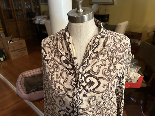 Jacqueline Ferrar 100% Silk Blouse Sz 16 Print Button Up LS Top - Picture 2 of 9