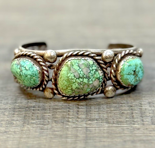 Bracciale Vintage anni '40 Nativi Americani Navajo 3 Turchese Grande 7" Sterling 77gr