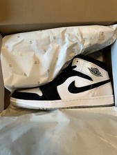 Size 13 - Jordan 1 Mid SE Diamond