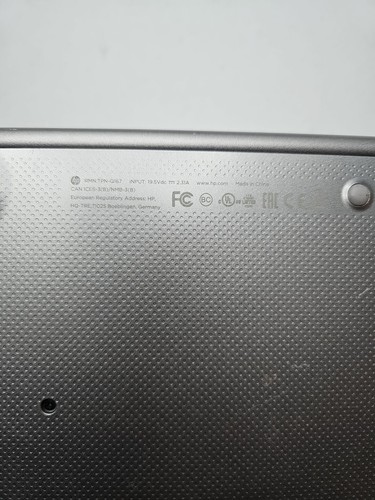 Lot of 4 laptops hp, Gateway, Toshiba, Samsung. No Charger Not TESTED  - Picture 4 of 18