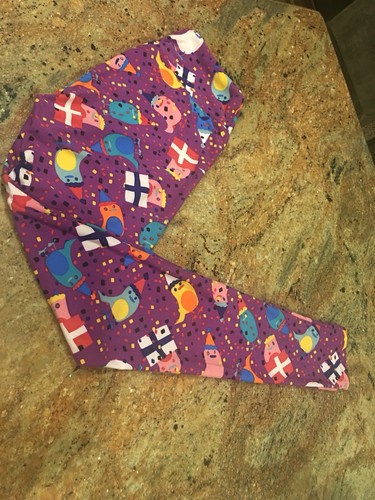 Lularoe OS “birthday present" birds print Leggings Magenta Birthday Unicorn - Picture 1 of 8