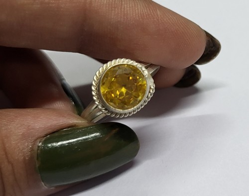 Anello vintage in argento tibetano taglia: 7,5 US Lustrous Cubic Zircon Yello... - Foto 12 di 17