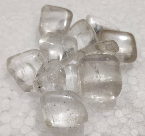 Ein klarer Quarz Trommelsteine Nugget schöne weiße Farbe - Bild 4 von 4