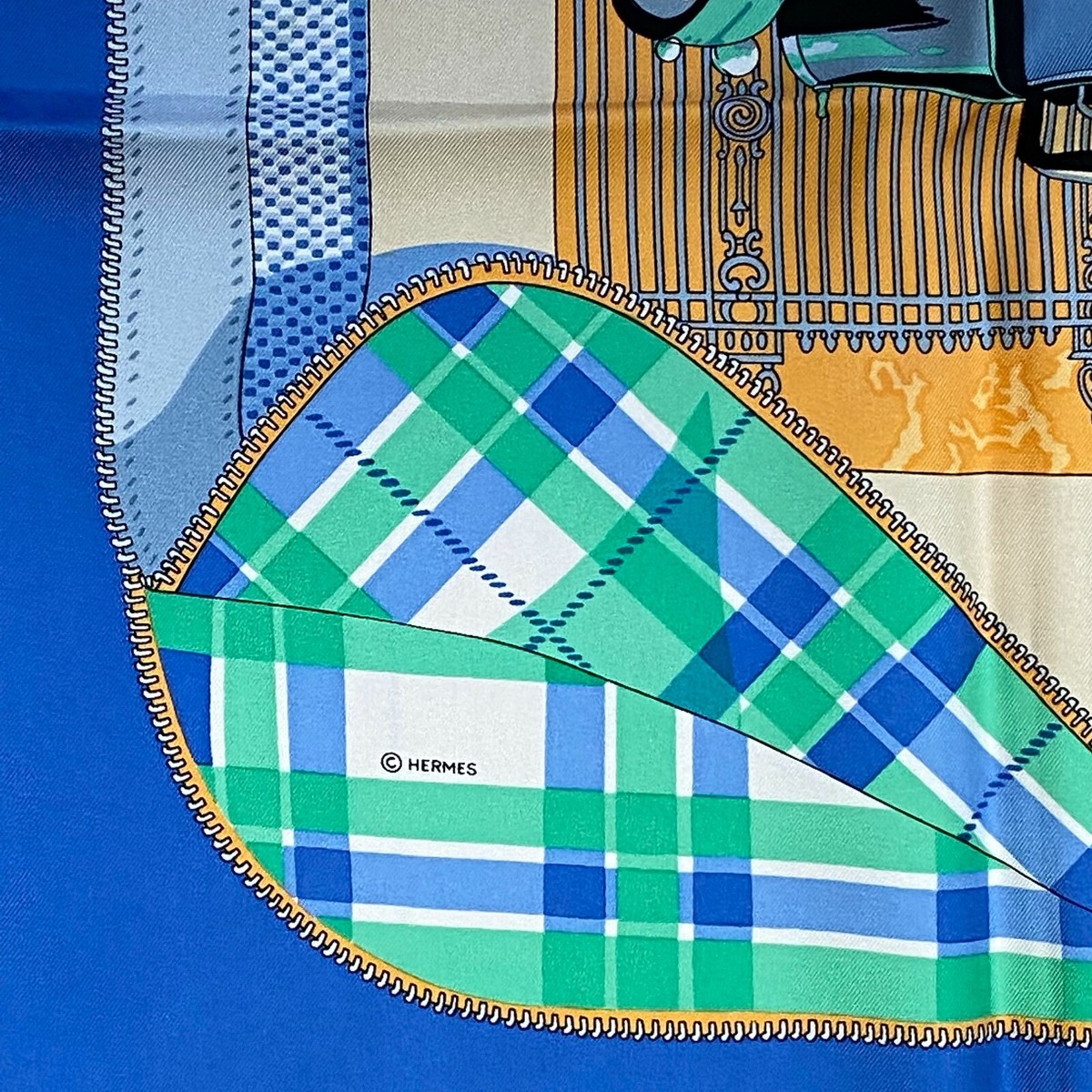 New HERMES L'Elegance et le Confort en Automobile Cathy