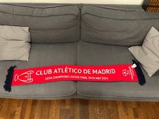 UEFA FINAL May 24, 2014, in Lisbon apparel scarf red Atletico de Madrid