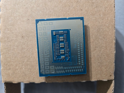 Intel Core i7-13700K Processor (5.4 GHz, 16 Cores, LGA 1700) Box - BX8071513700K - Picture 3 of 3