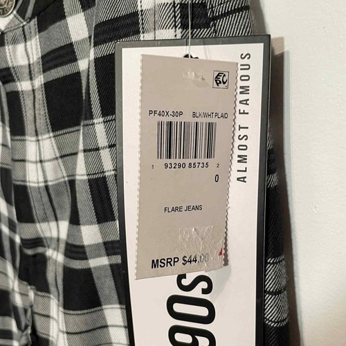 Almost Famous Juniors' High Rise Plaid Flare Jeans sz 0 - Picture 4 of 10