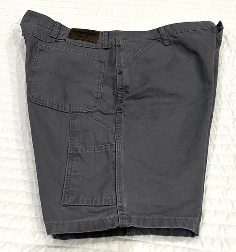 Men's Wrangler Cargo Carpenter Shorts-40W x 10.5"inseam-color Granite-relaxed - Picture 8 of 16