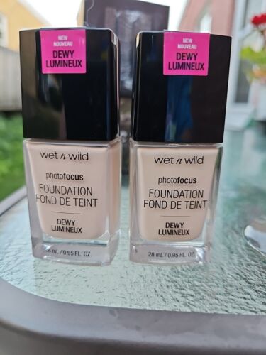 2 Pack Wet n Wild PhotoFocus Dewy Foundation, Fair Porcelain, 0.95 fl oz - Picture 2 of 4