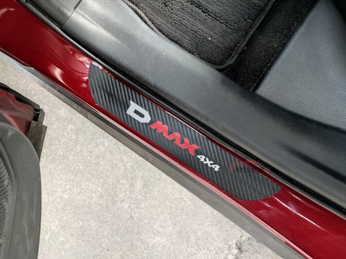 Para Isuzu D-Max Accesorios Cubierta de umbral de puerta Placa de desgaste Protector Borde Adhesivo - Imagen 6 de 11