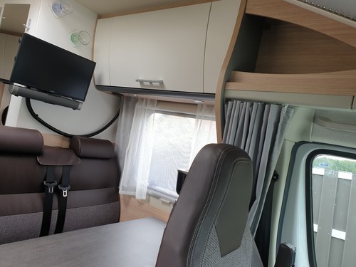 wohnmobil gebrauchte wohnmobil - Bild 16 von 18